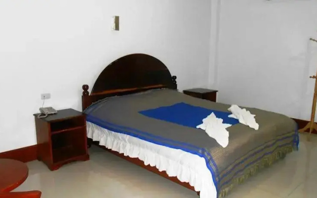 Boualuang Hotel