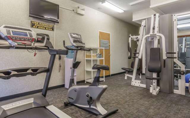 Comfort Inn & Suites Medicine Hat