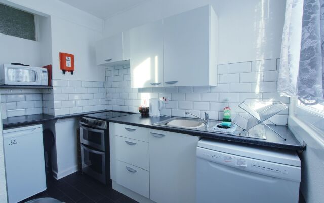 Reads Court Holiday Apartments