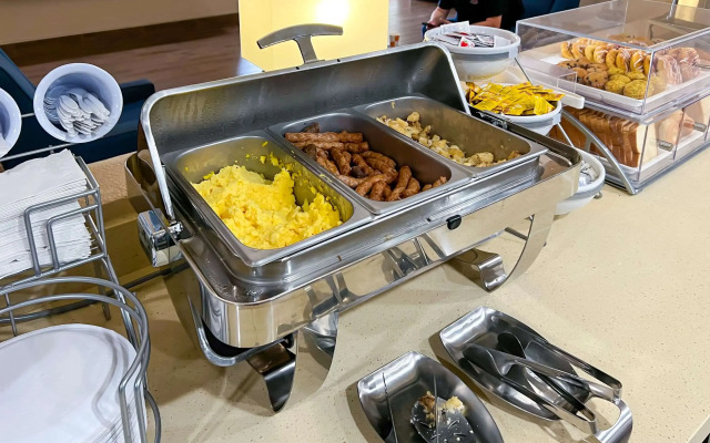 Comfort Inn & Suites Surprise Near Sun City West