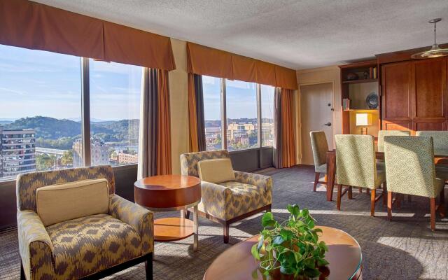 Hilton Knoxville