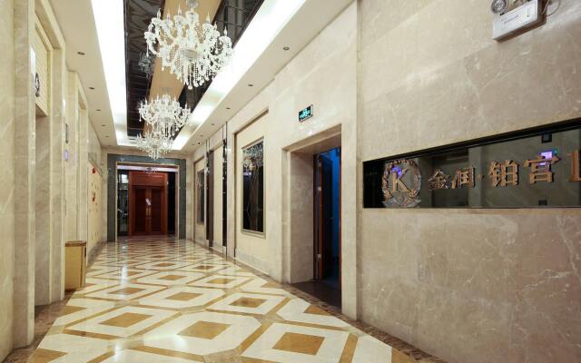 Louidon Mega Apartment Hotel of Kam Rueng Plaza/Sunshine