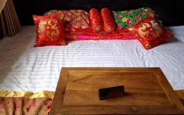 Pingyao Jingyizhan Folk Inn