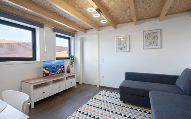 Stylish Duplex House - Terrace & River View