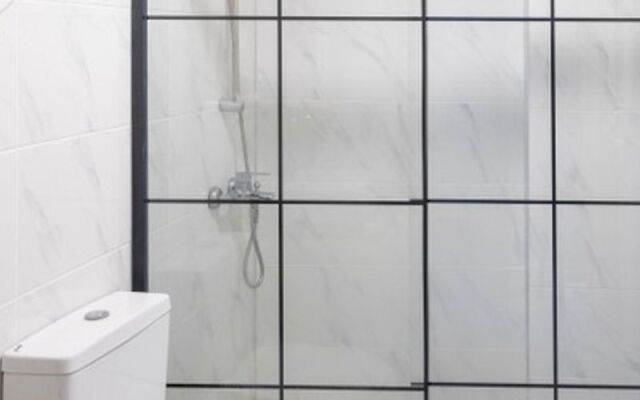 The Rent Tent Suite 23