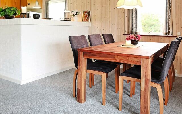 Spacious Holiday Home in Ulfborg Near Sea