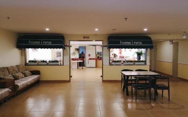 Home Inn (Jilin Jiuzhan Economic Development Zone)