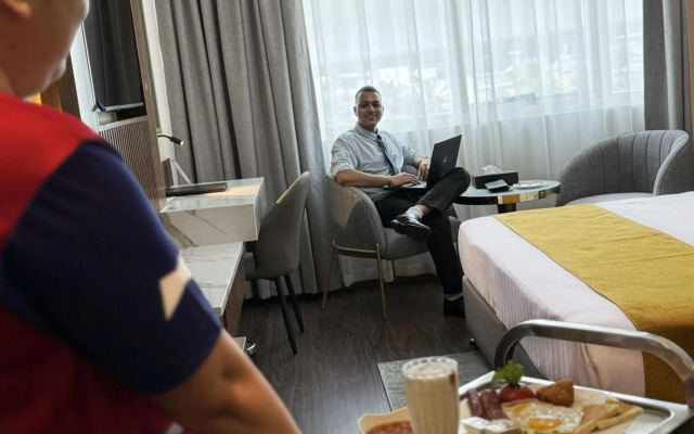 Fortune Plaza Hotel