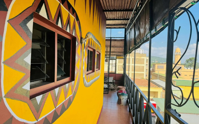 Arusha Backpackers Hotel - Hostel