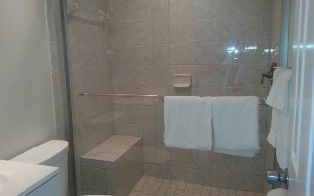 Jamaica Royale 014 - 1 Br Apts