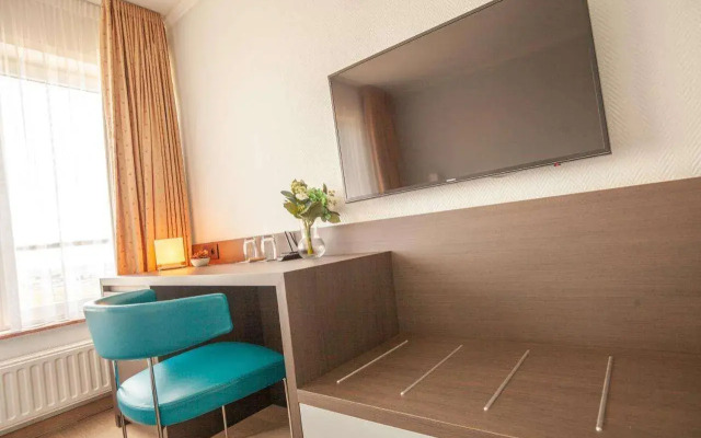 Hotel Monaco Zeebrugge Beach