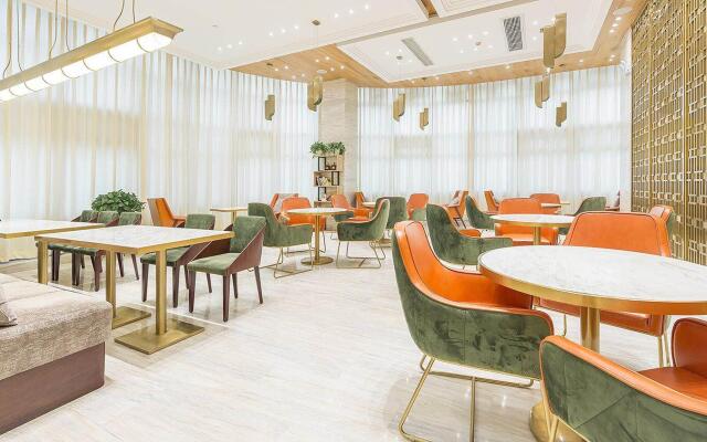 Starway Hotel Zhenjiang Dashikou