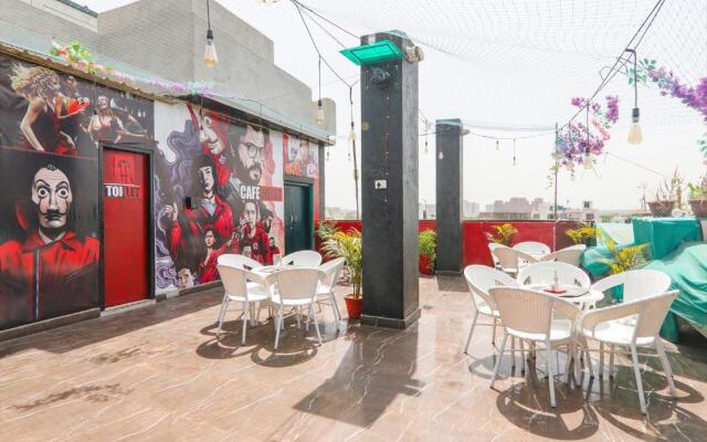 Fabhotel Srg Inn