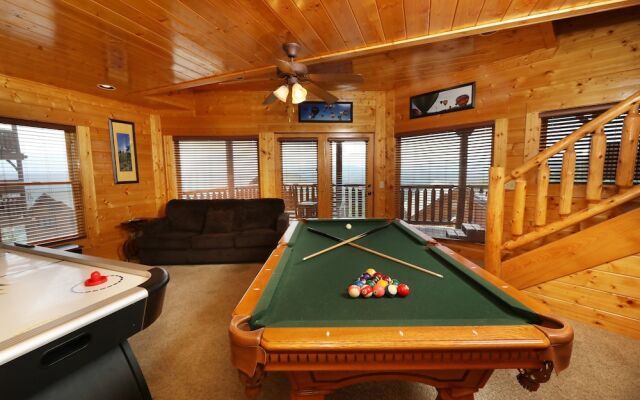 Up Up  Away - Two Bedroom Cabin