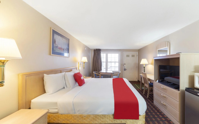 OYO Hotel Starlite Seneca Falls