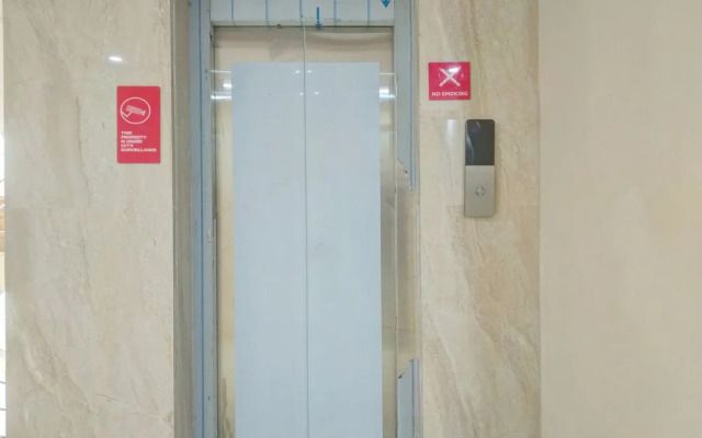 OYO 10521 GCK Suites