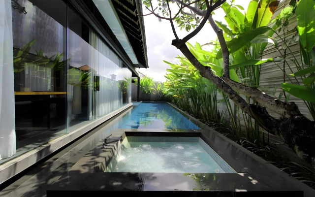 Javana Royal Villas