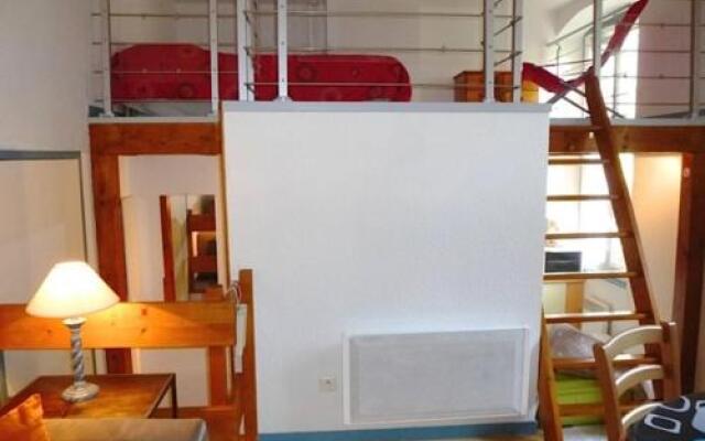 Apartment Studio Avec Mezzanine Et Balcon Sud, 2/4 Couchages