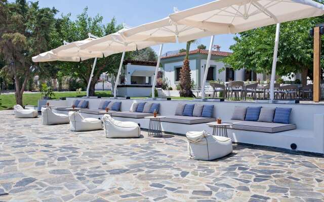 Eretria Hotel & Spa Resort