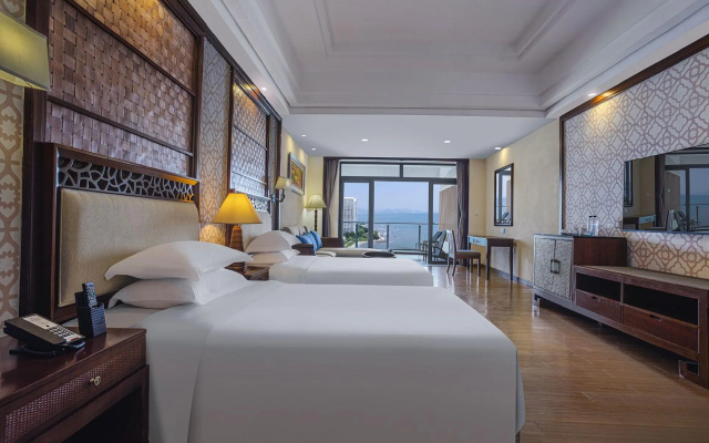 Country Garden Silver Beach Hotel