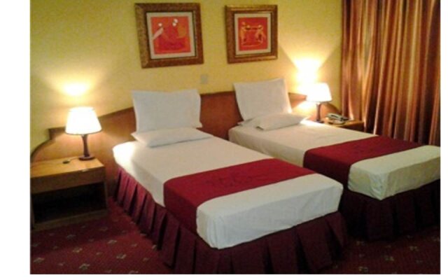 Global Hotel