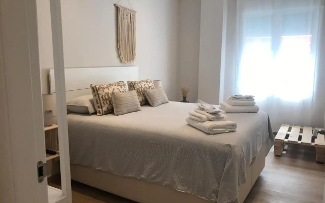 Apartamento equipado playa Valencia OnesDeMar