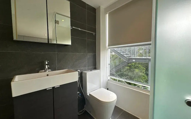 International Service Apartments