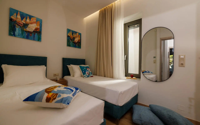 Evmaria Luxury Cottage