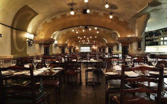 The Royal Toby Hotel