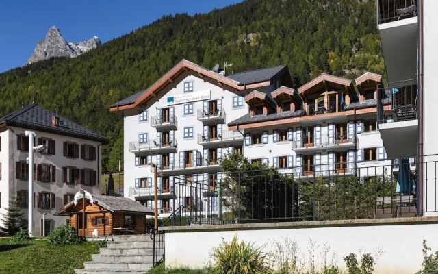 Vallorcine Balme 01 ski in ski out