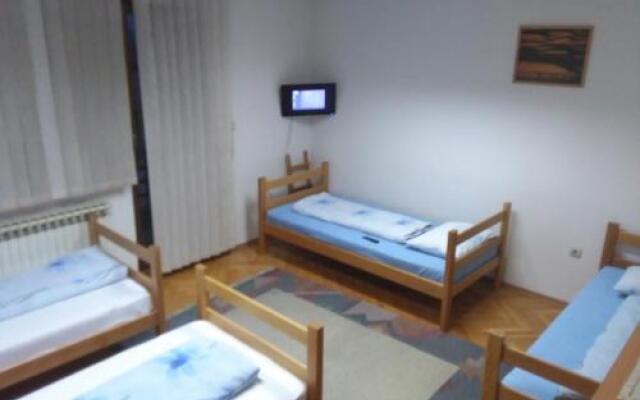 Hostel Centar I