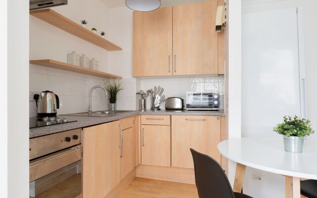 The Liverpool Street Collection