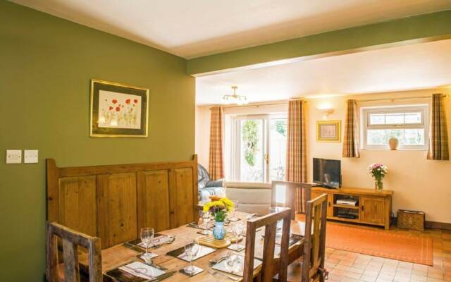 Llanerchindda Farm Guest House