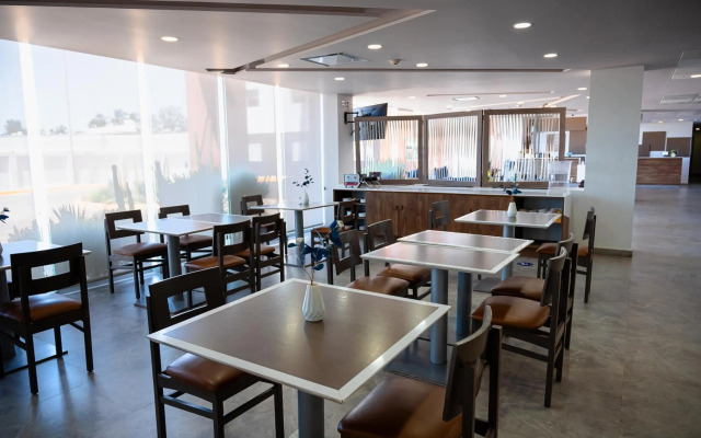 Comfort Inn & Suites Los Cabos