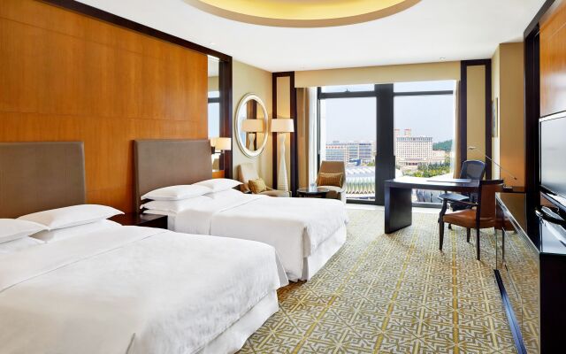 Sheraton Jinan Hotel