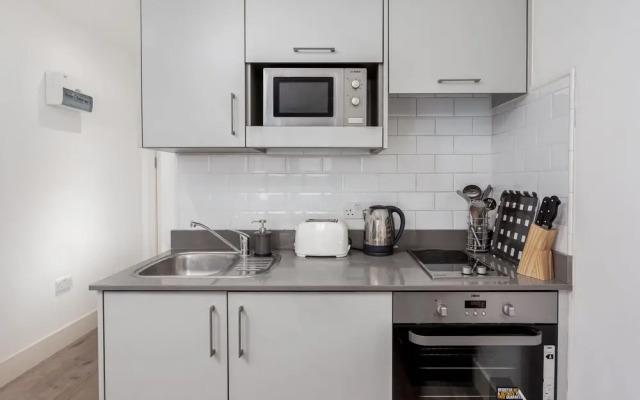 Studio Apartment  Central London