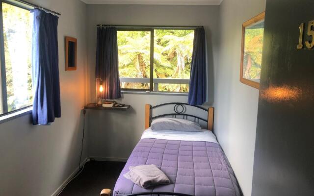 Ivory Towers Backpackers Lodge