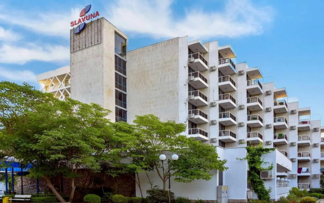 Hotel Slavuna