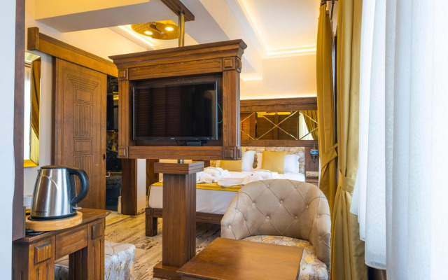 Reis Royal Hotel