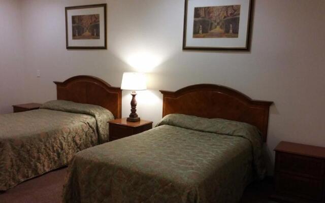 Country Regency Inn & Suites