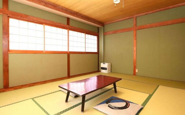 Sports Inn Aoyama Dori