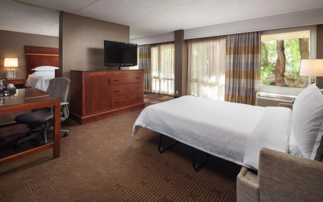Sheraton Agoura Hills Hotel