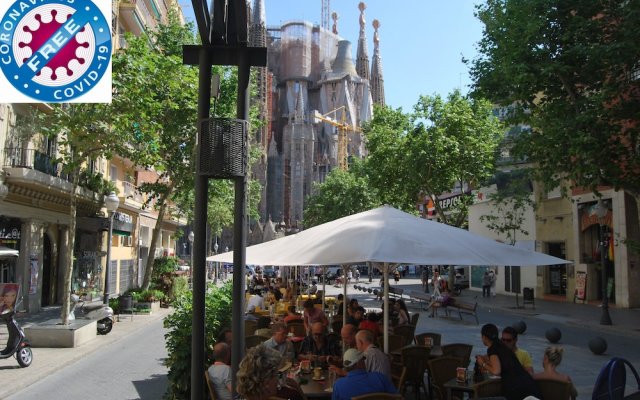 Gaudi Apartments Barcelona