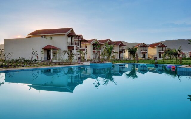 The Fern Sattva Resort - Polo Forest