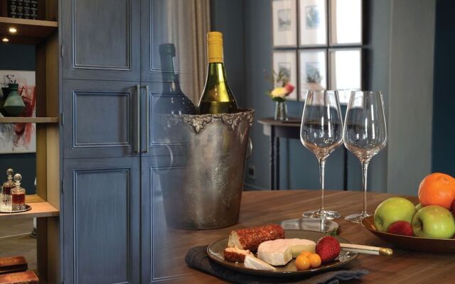 Labotessa Luxury Boutique Hotel