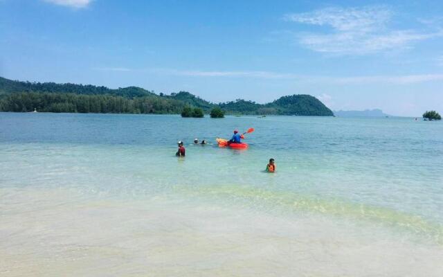 เกาะลิบงซันไรส์ โฮมสเตย์ Koh libong sunrise Homestay