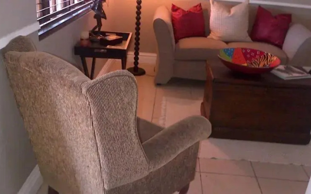 Ingwenya bed and breakfast