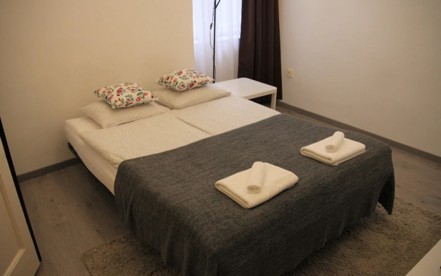 Duna Szecsi Apartmant