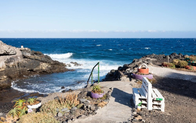 HomeLike Sea View Apartment Agache