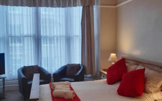 Hildebrand Guest House